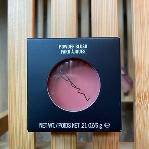 Mac Blush/Bronzer Powder in Desert Rose (Soft Reddish Burgundy Matte)